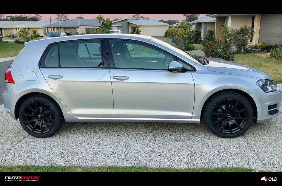 VOLKSWAGEN GOLF CARBINE SATIN BLACK